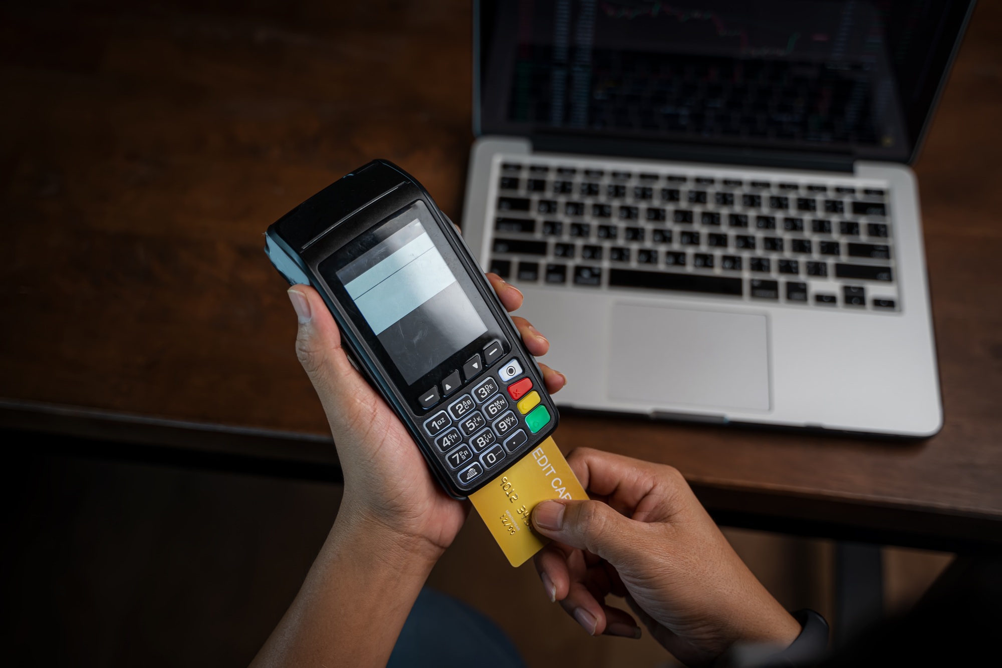 Card with contactless technology,Payment transaction with card,Online payment.